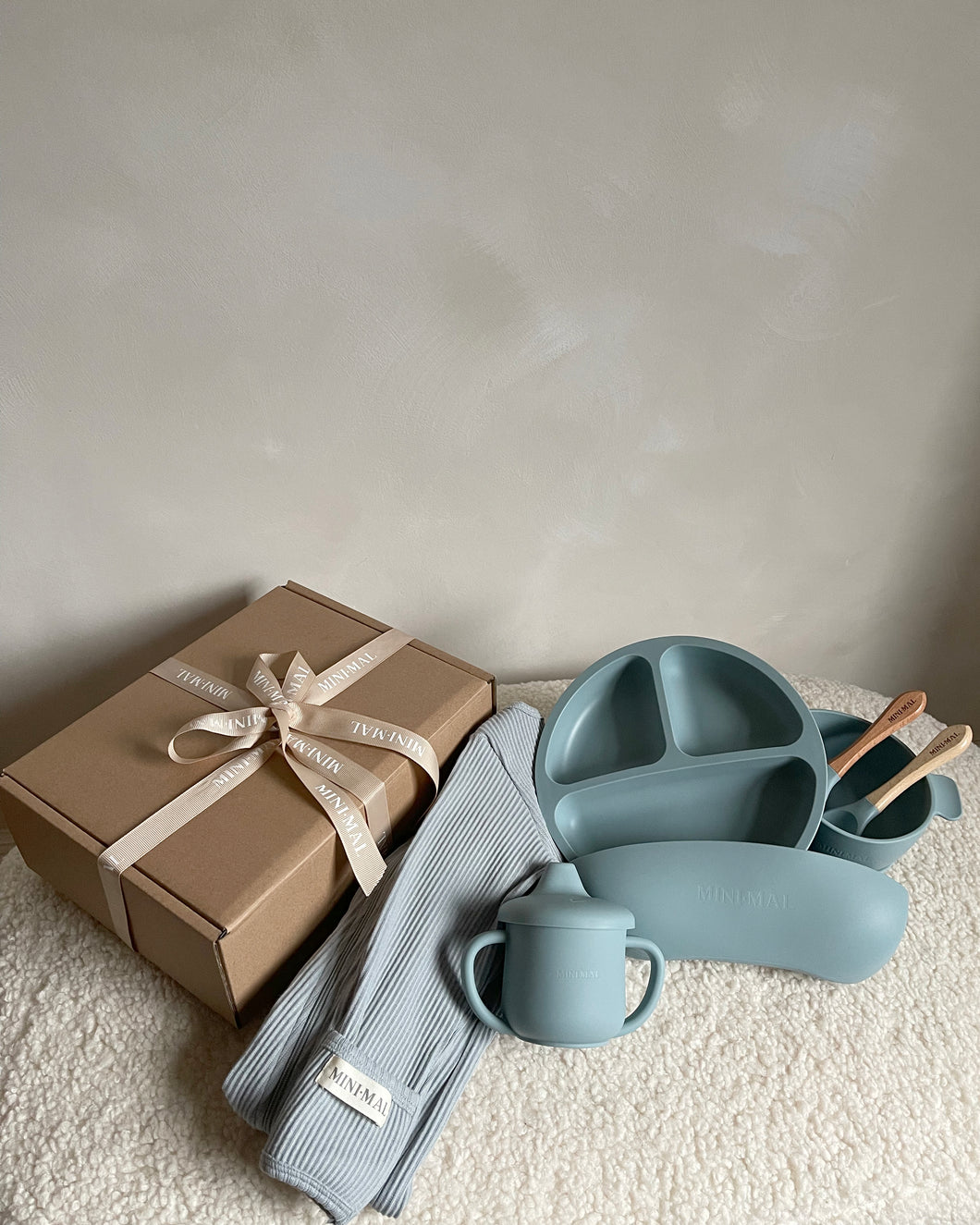 Powder Blue Newborn Giftset